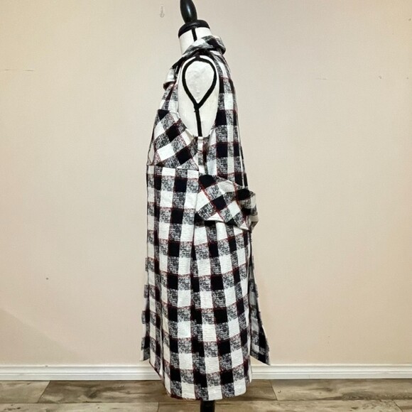BCBGeneration Plaid Long Blazer Sleeveless Blazer Size Large - Picture 10 of 16